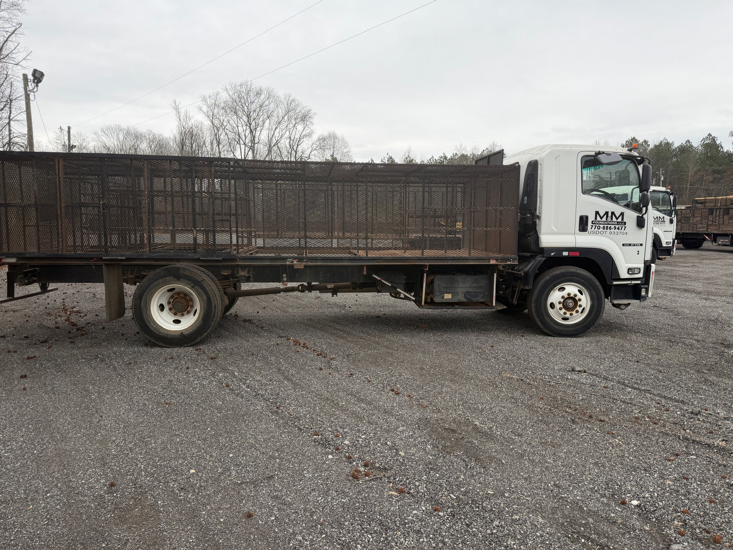 2019 Isuzu FTR 4x2 Truck