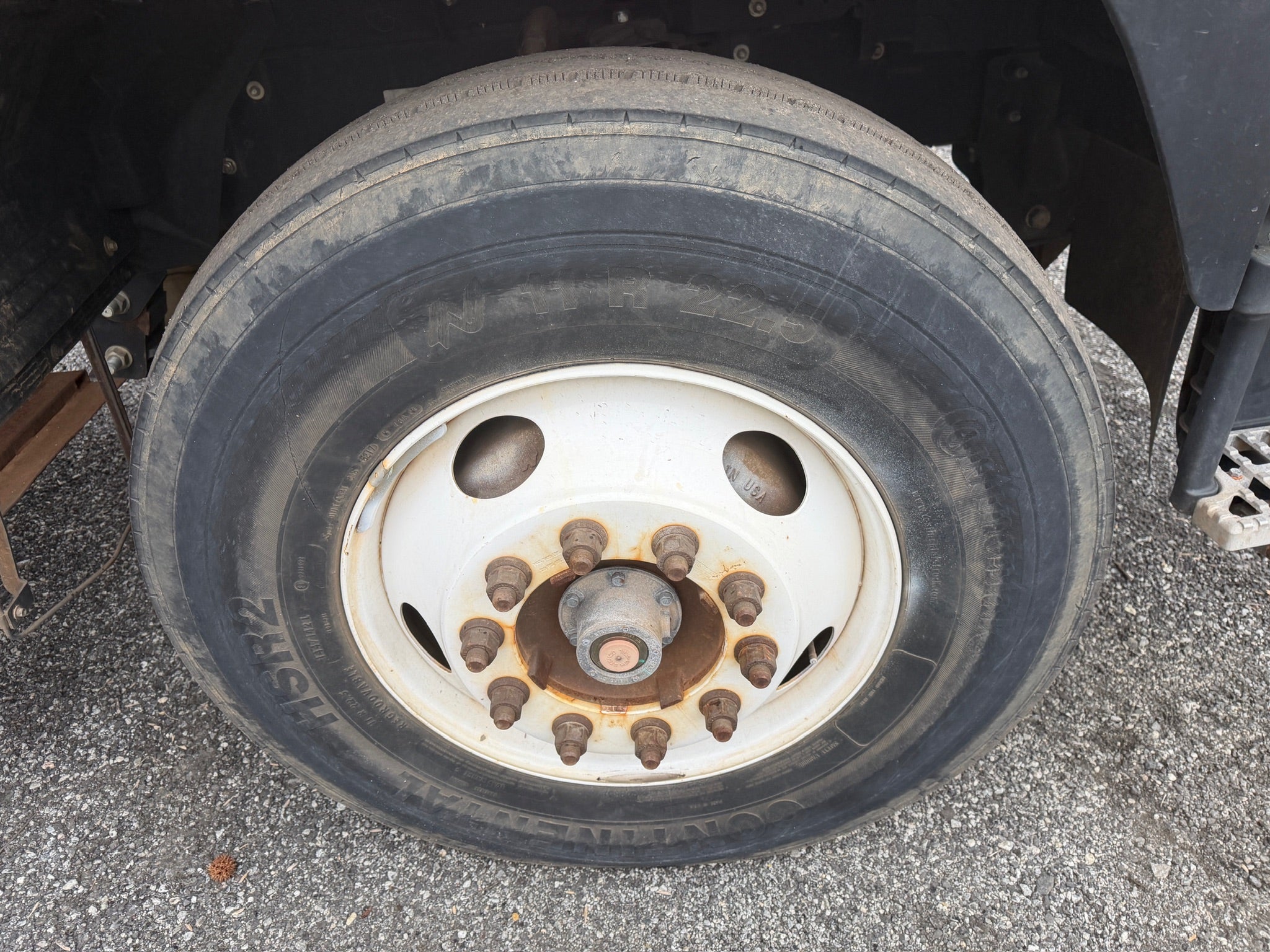 2019 Isuzu FTR 4x2 Truck