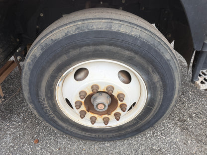 2019 Isuzu FTR 4x2 Truck