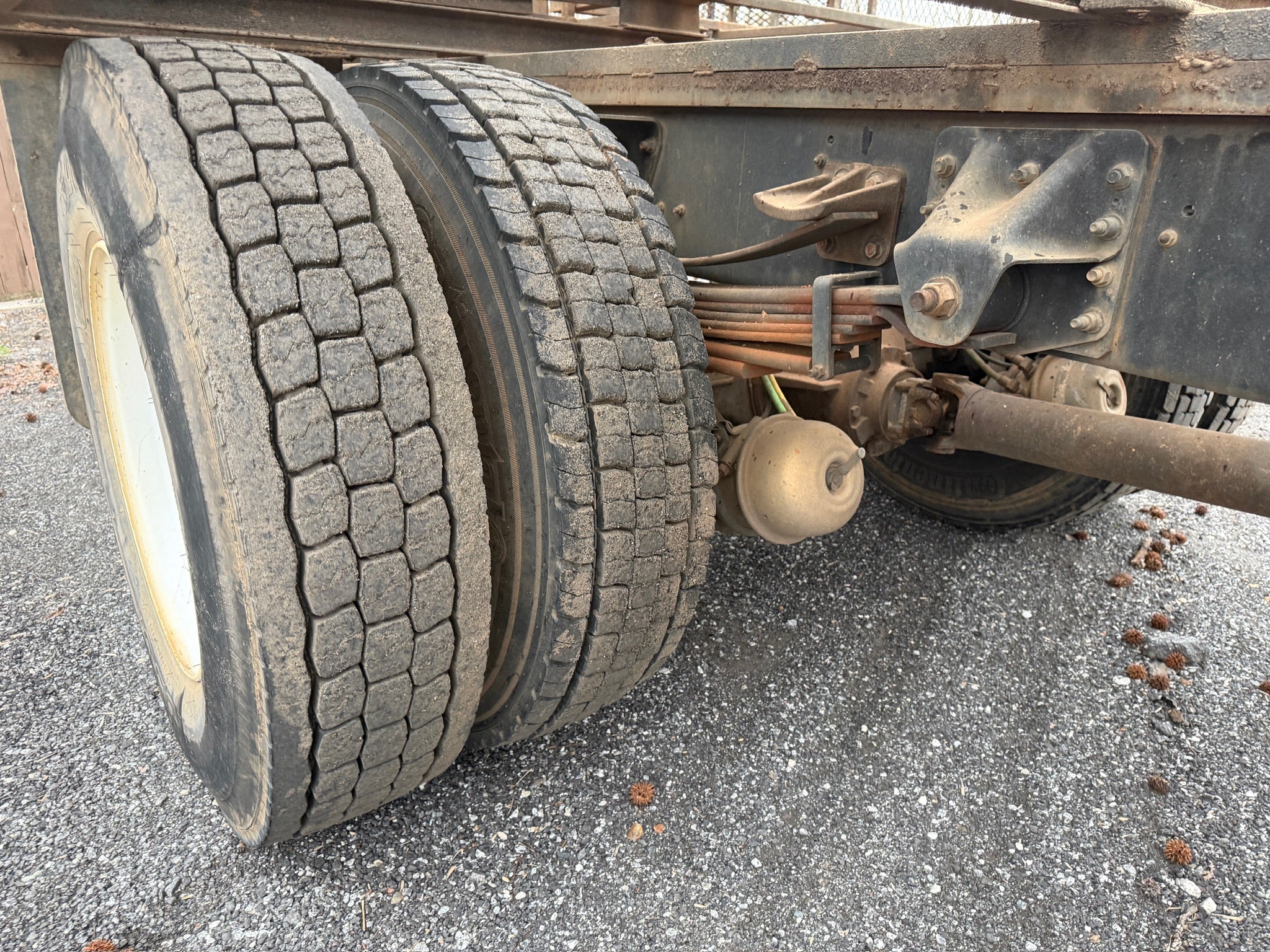 2019 Isuzu FTR 4x2 Truck