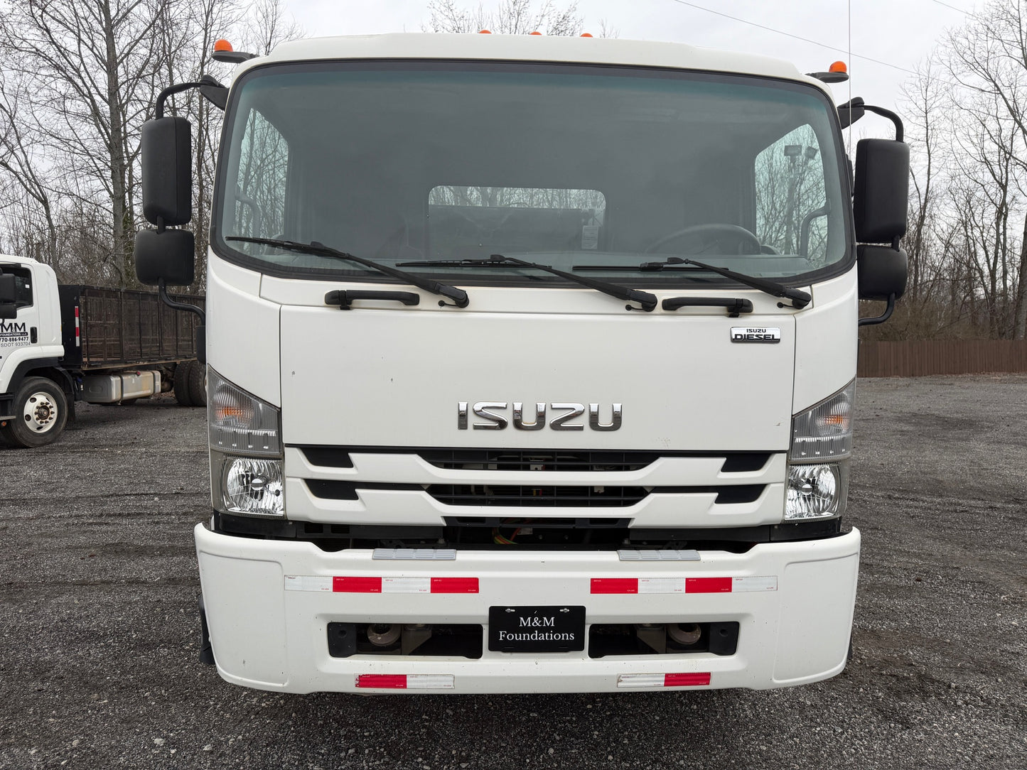 2019 Isuzu FTR 4x2 Truck