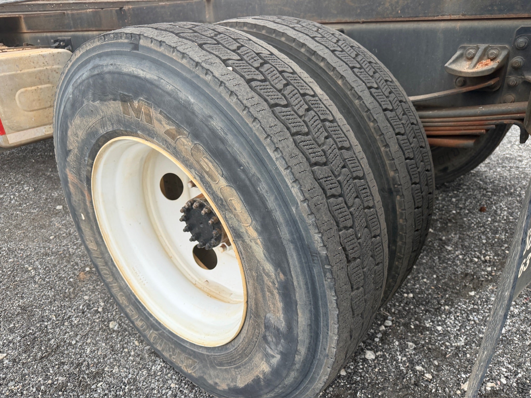 2019 Isuzu FTR 4x2 Truck