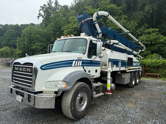 Concrete pump truck