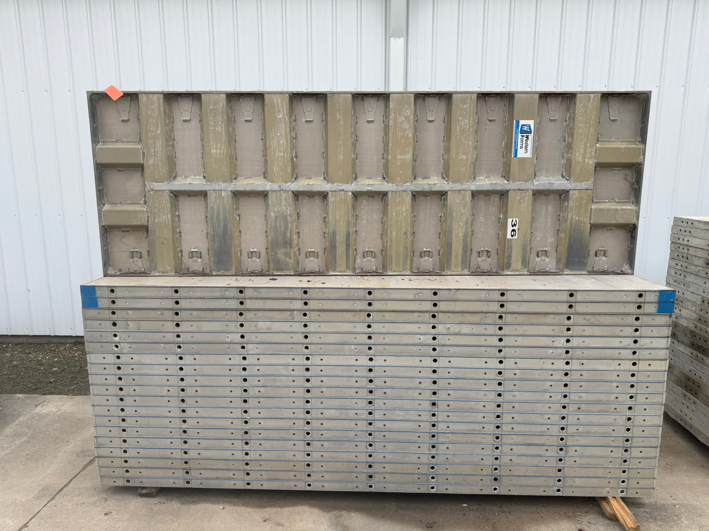 2025 Year-End Concrete Equipment Auction