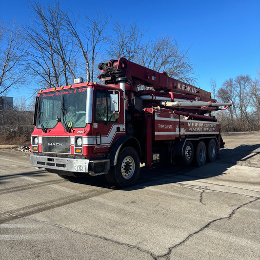 2003 Schwing 32m on 2003 Mack 8x4 Concrete Pump Truck