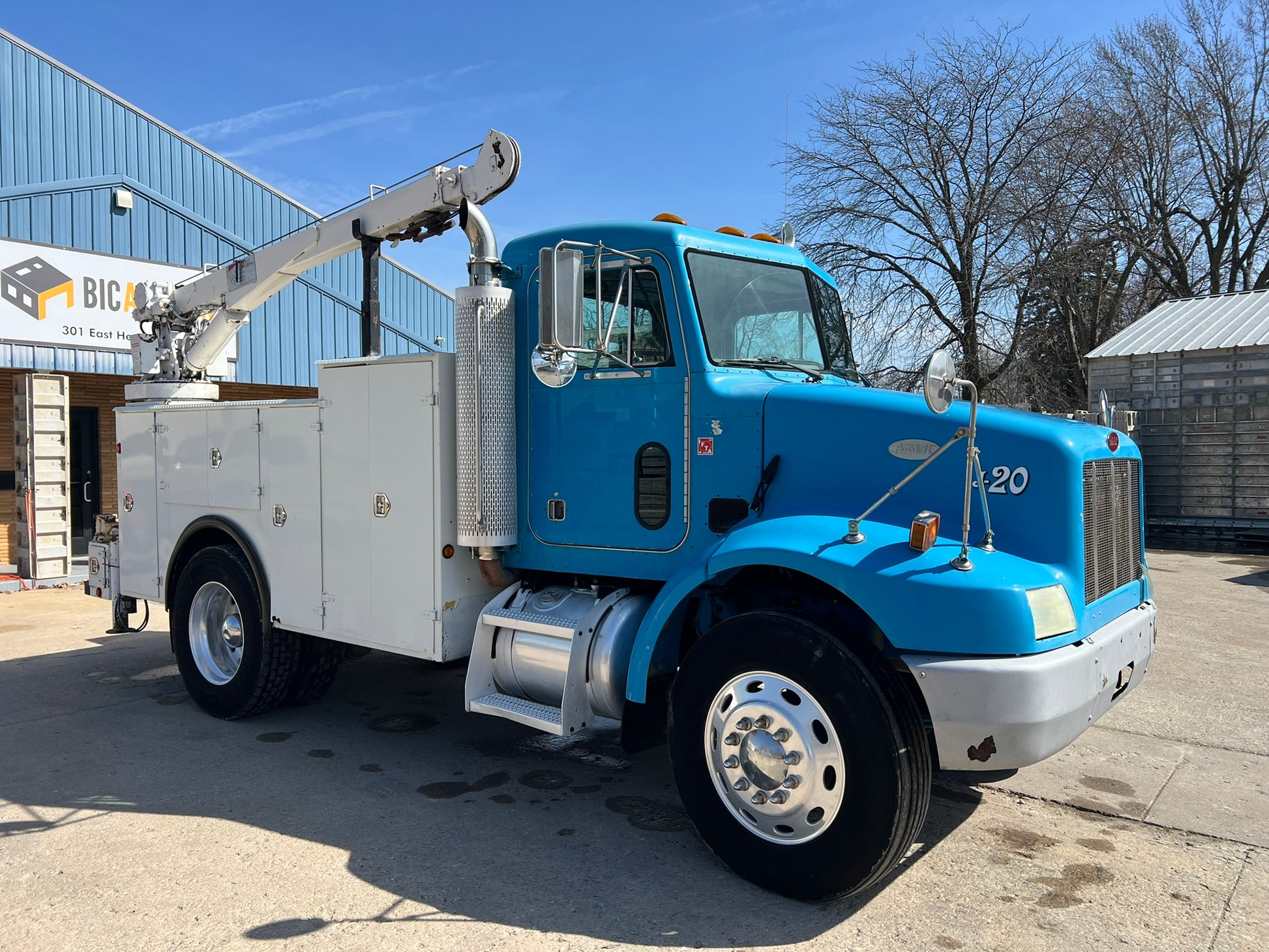 1998 Peterbilt 330 Service Truck