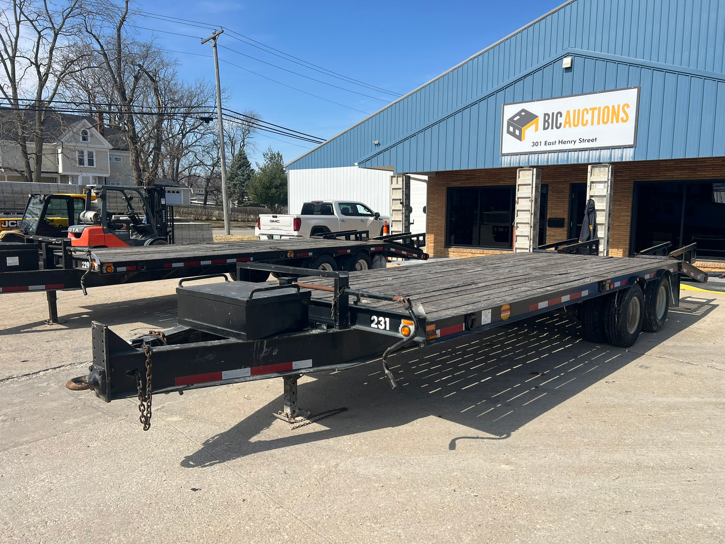 1991 CZ Eng 20’ x 96” Flatbed Tandem Axle Trailer