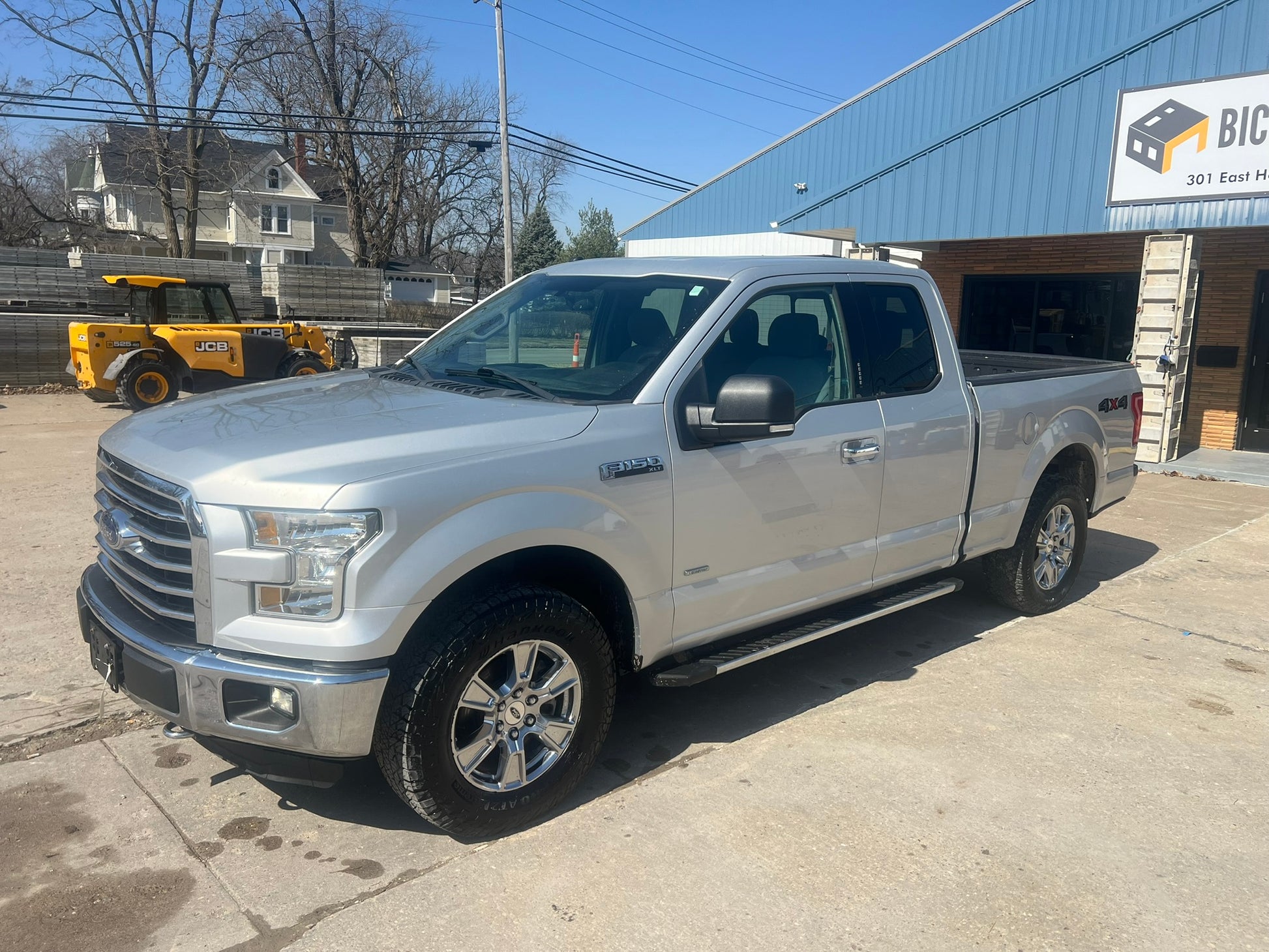 2017 Ford F150 XLT Extended Cab 4x4 Pickup Truck