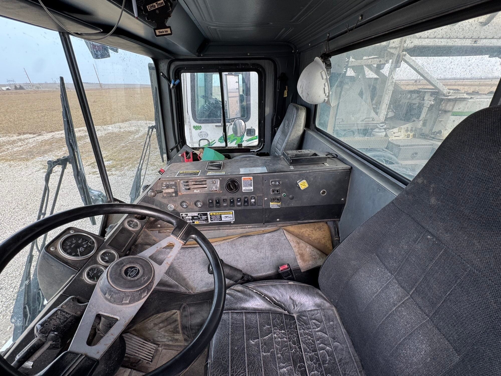 2012 Putzmeister TB-110 Telebelt Conveyor On 2013 Mack MRU613 10x4 Truck