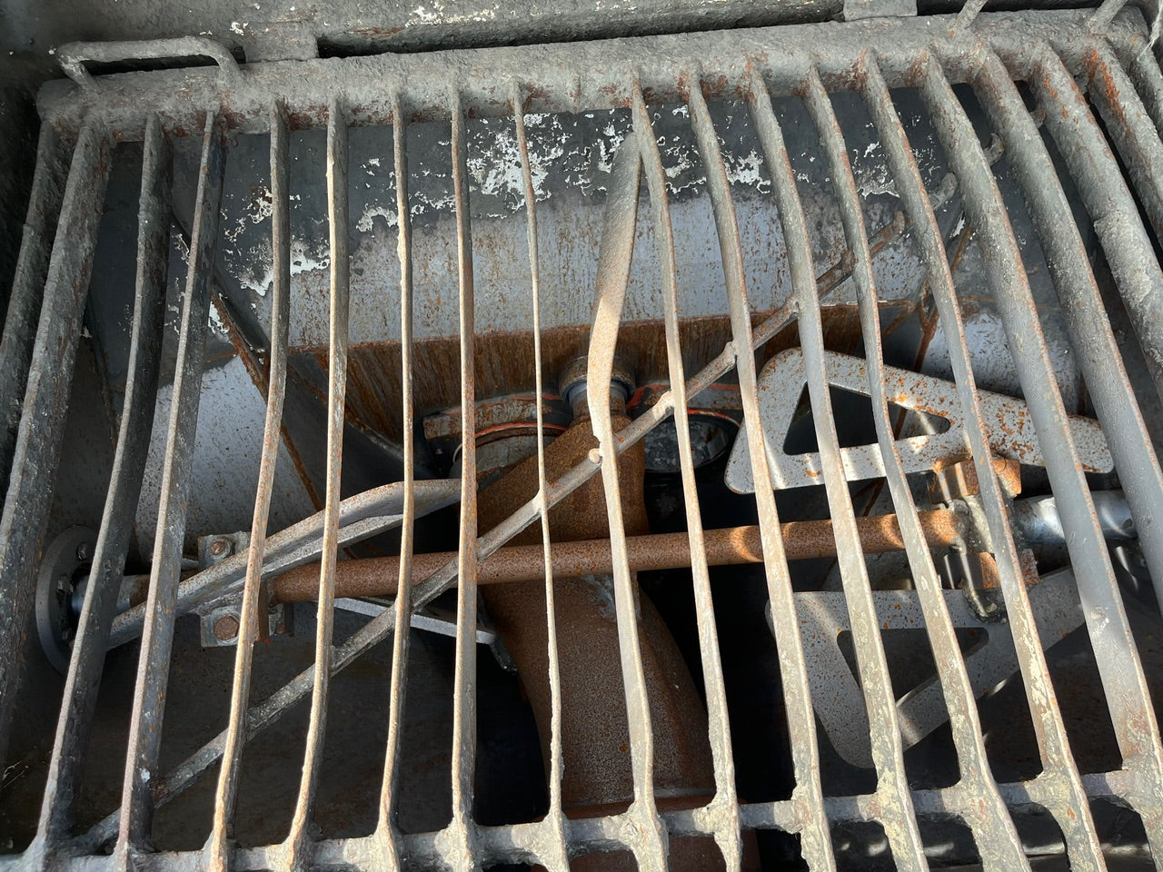 2008 KCP 32m on 2008 American LaFrance Concrete Pump Truck