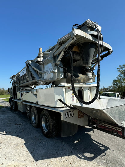 2014 LB 40 Loop Belt On 2014 Mack MRU Truck