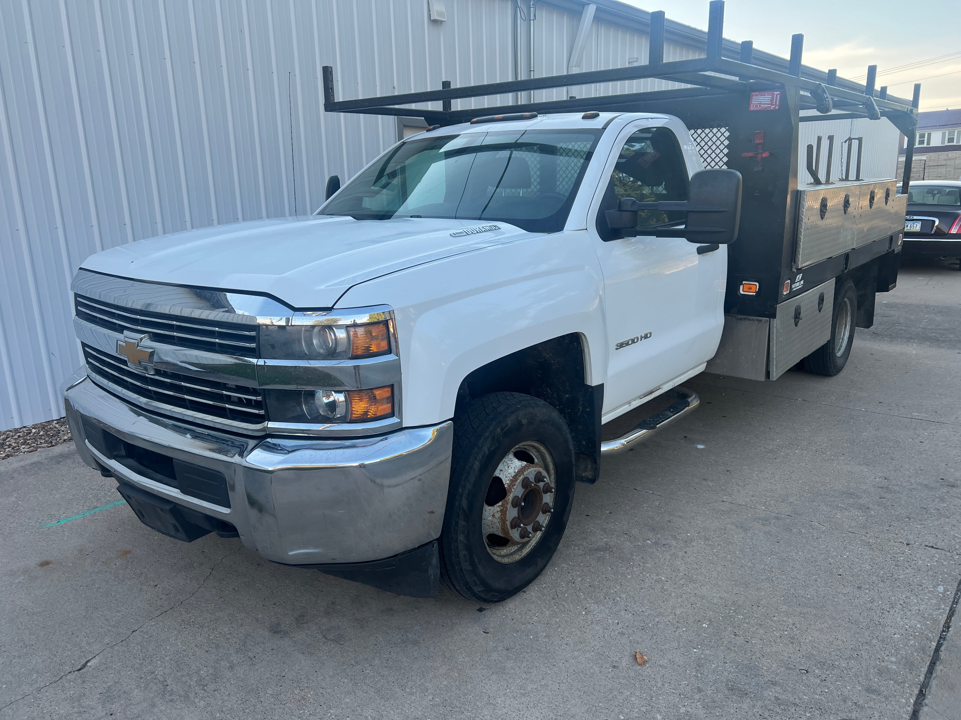Chevy 3500 HD Truck