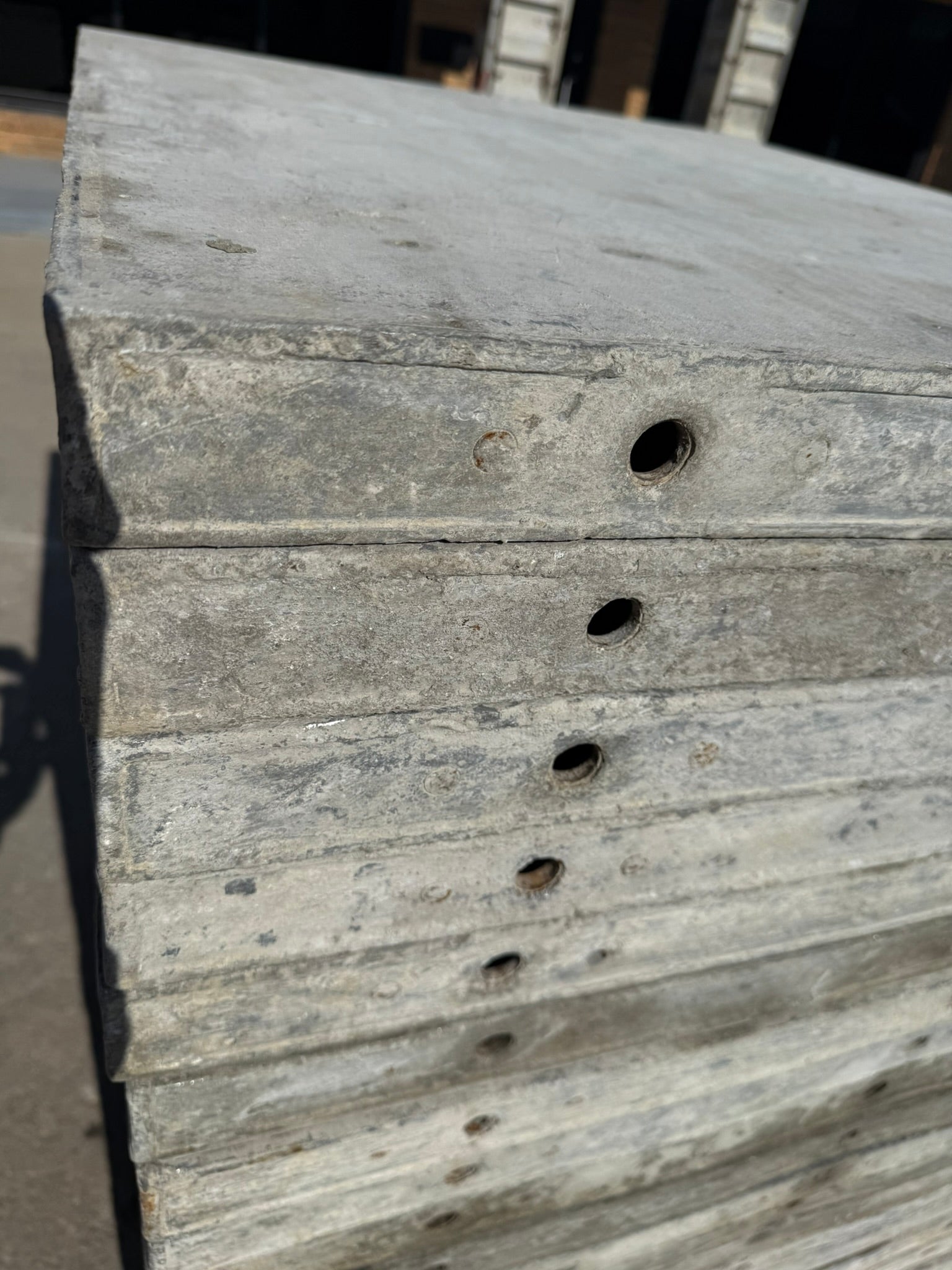 36" x 4' Smooth, Laydown Wall-Ties Aluminum Concrete Forms