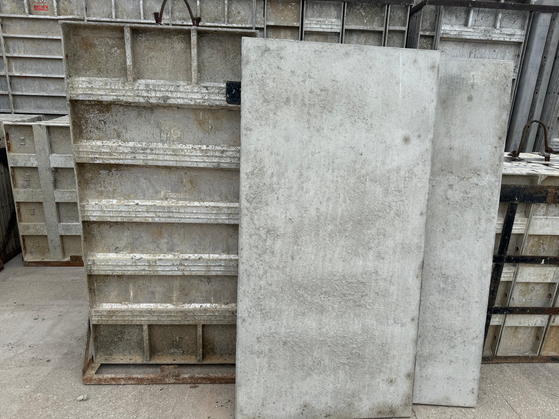 36" x 6' Smooth Aluminum Concrete Forms