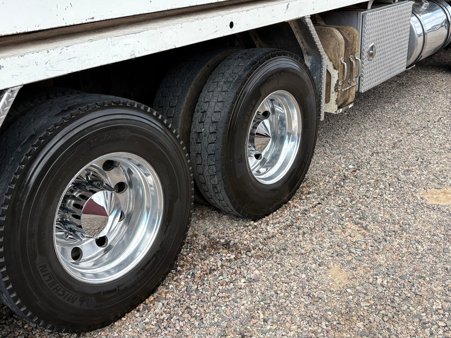 2007 Putzmeister 47m on 2007 Mack Concrete Pump Truck