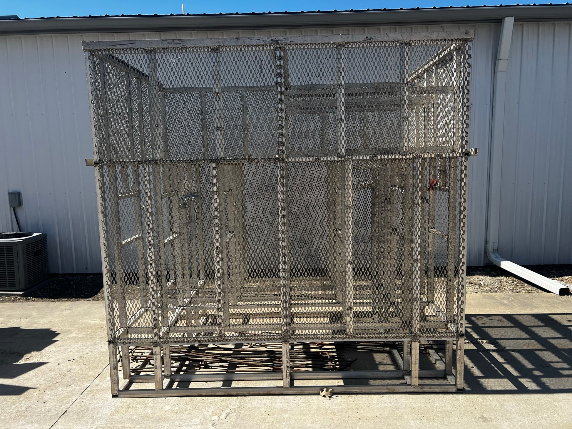 form cage