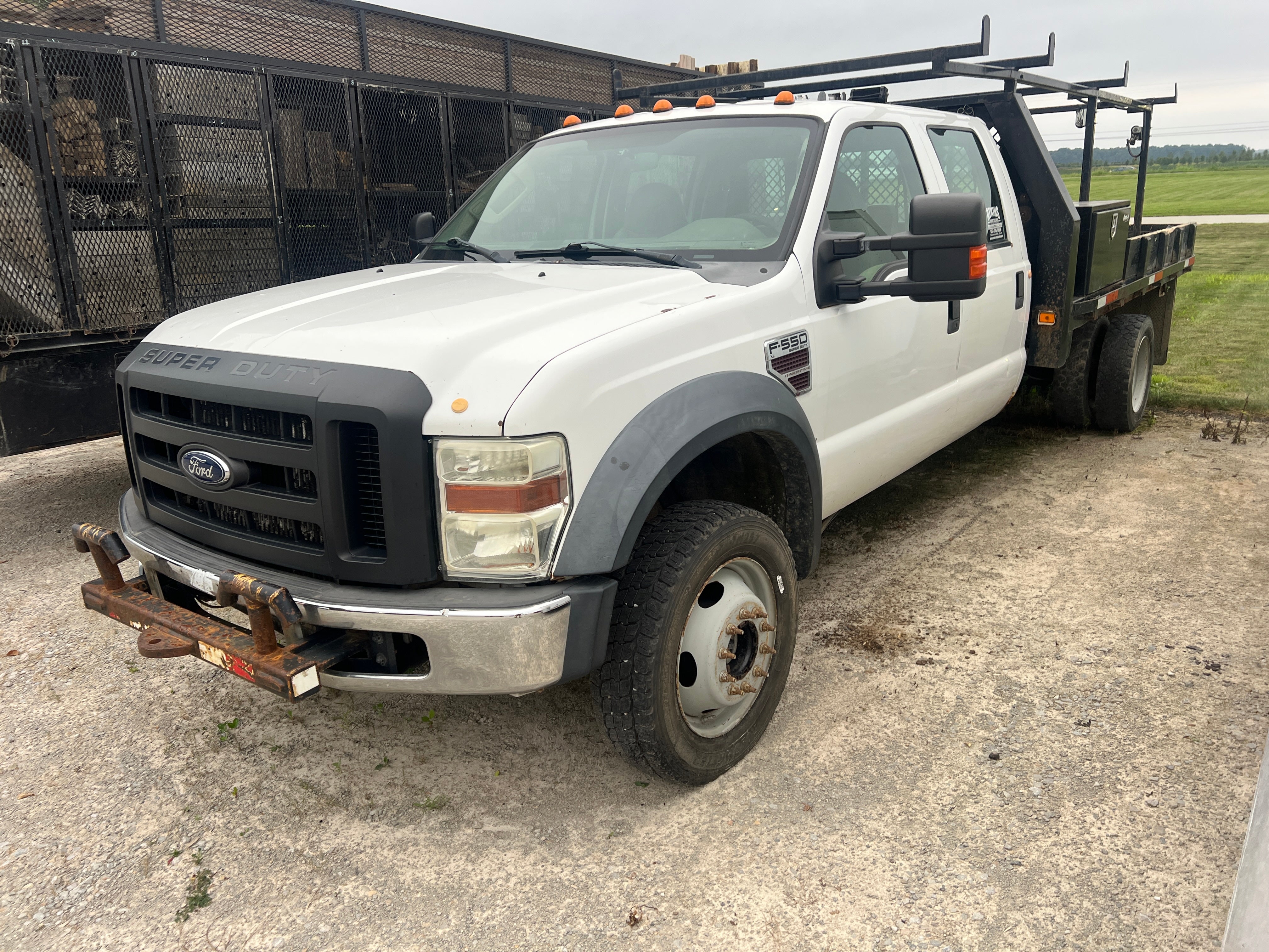 Ford F550 truck