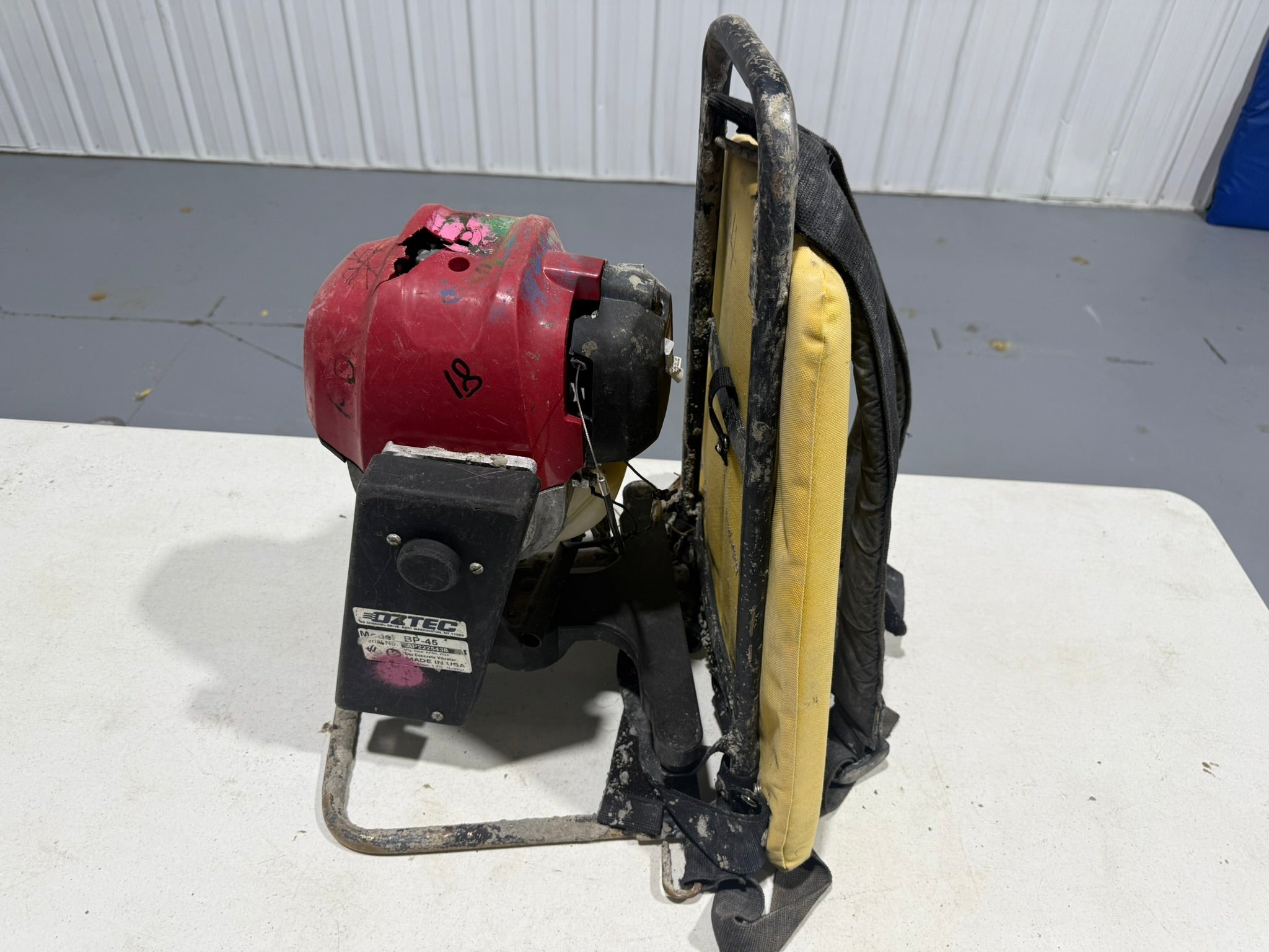 concrete backpack vibrator