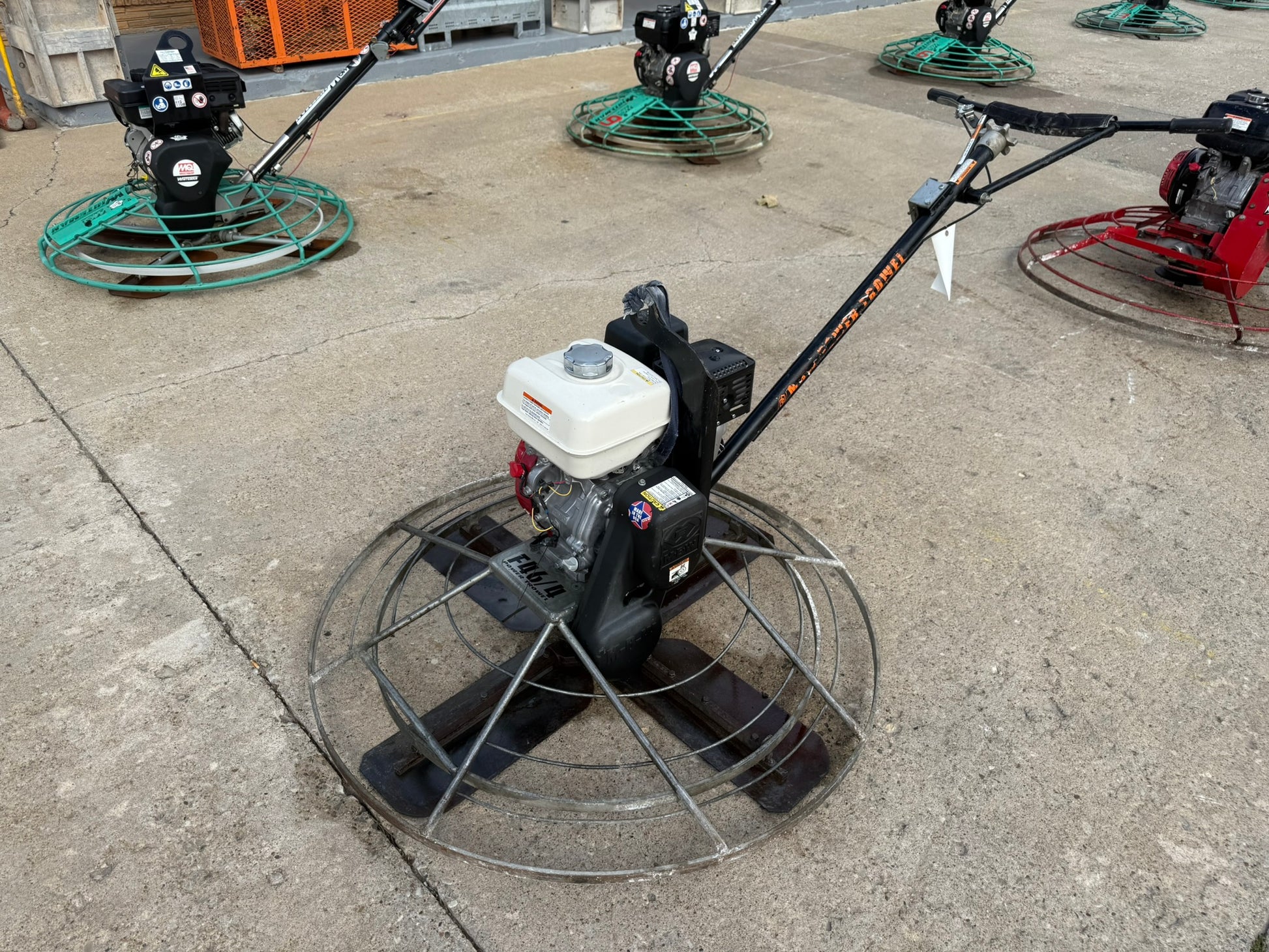 walk-behind concrete power trowel