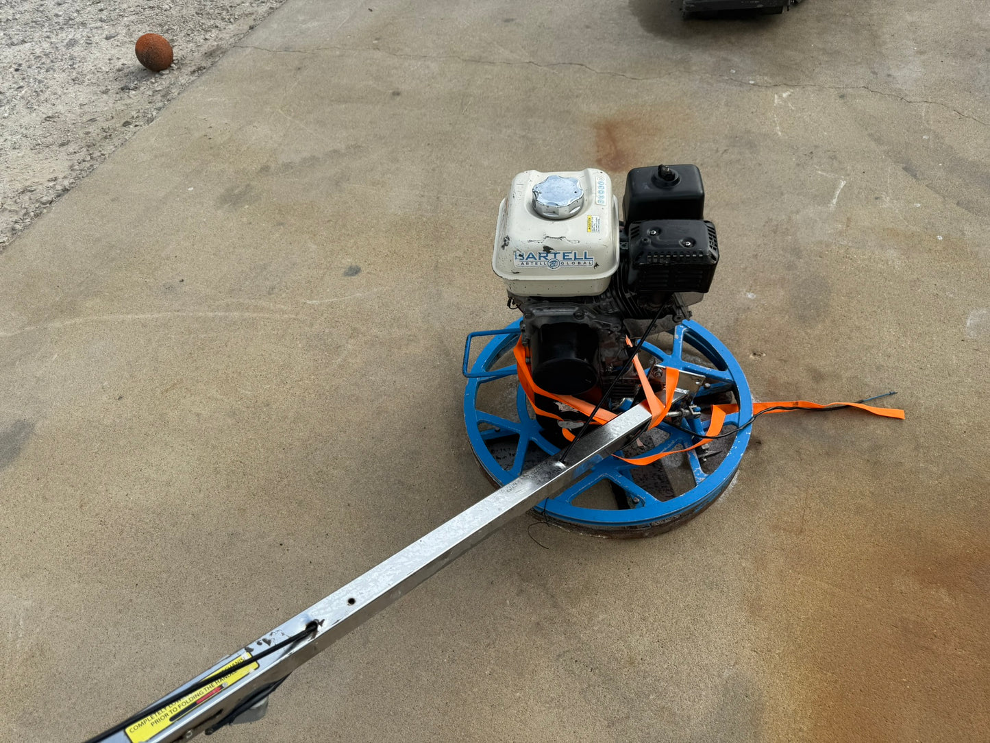 walk-behind concrete power trowel