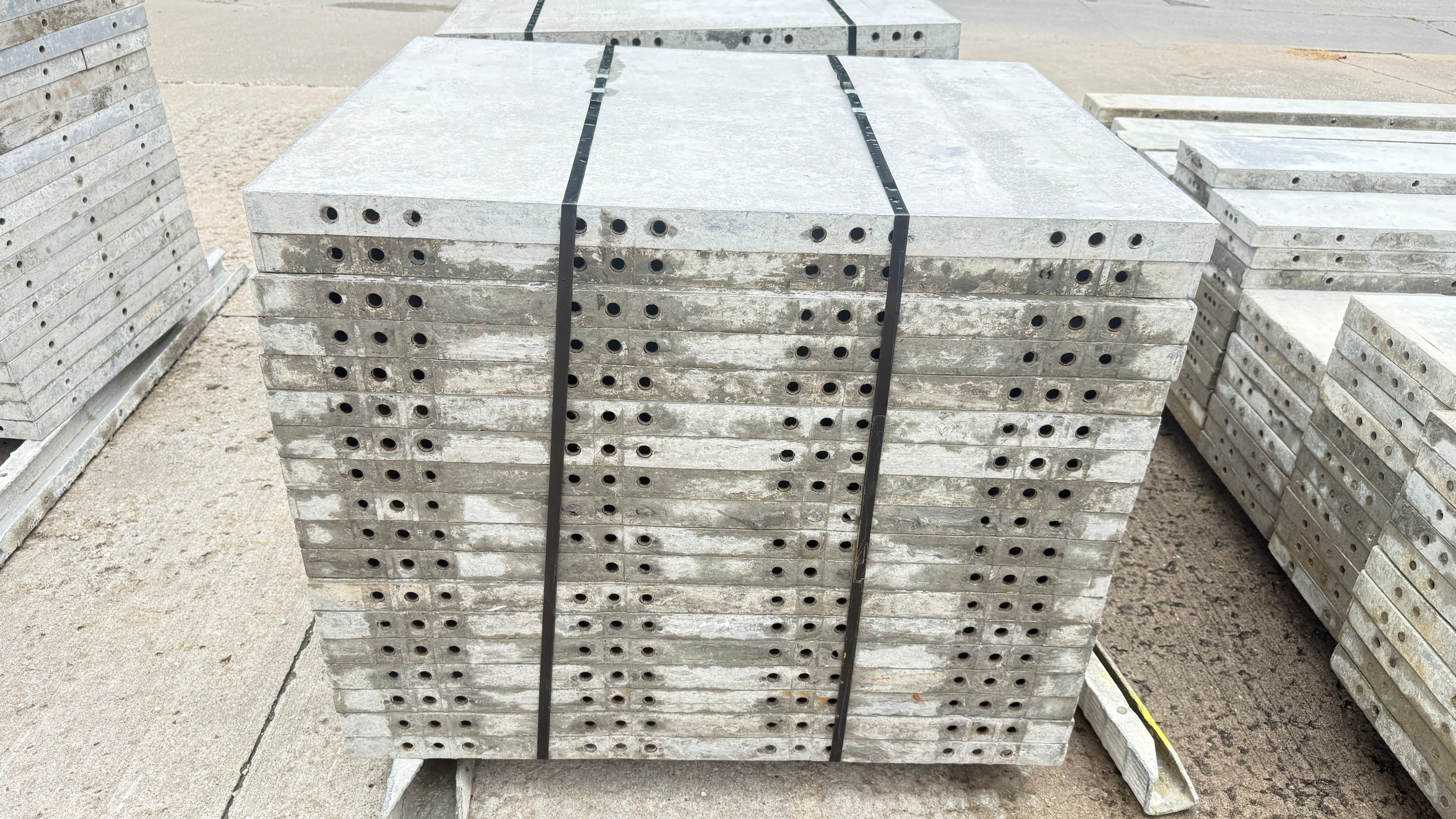 4ft Western Elite Aluminum Concrete Forms