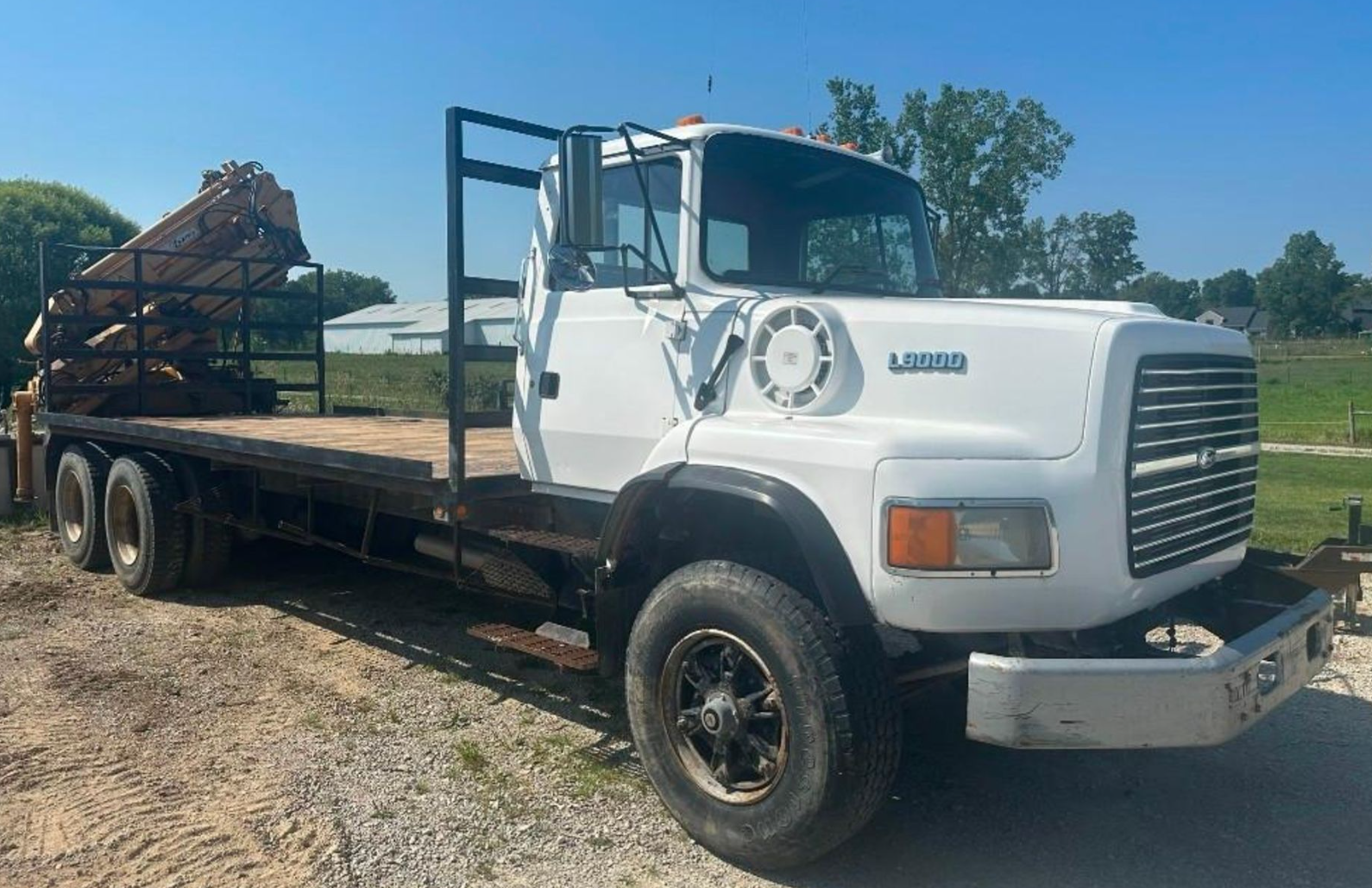 1996 Copma C 2330/3 on 1995 Ford L9000 Knuckle Boom Truck