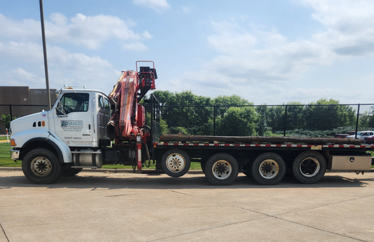 1998 Fassi 300.23 Knuckle Boom Crane on 2007 Sterling LT9513 Truck