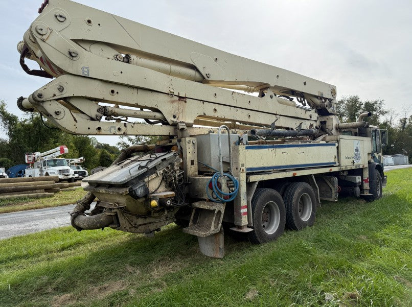 2007 Putzmeister 36m Concrete Pump Mounted on 2007 Mack MR 6x4 Truck