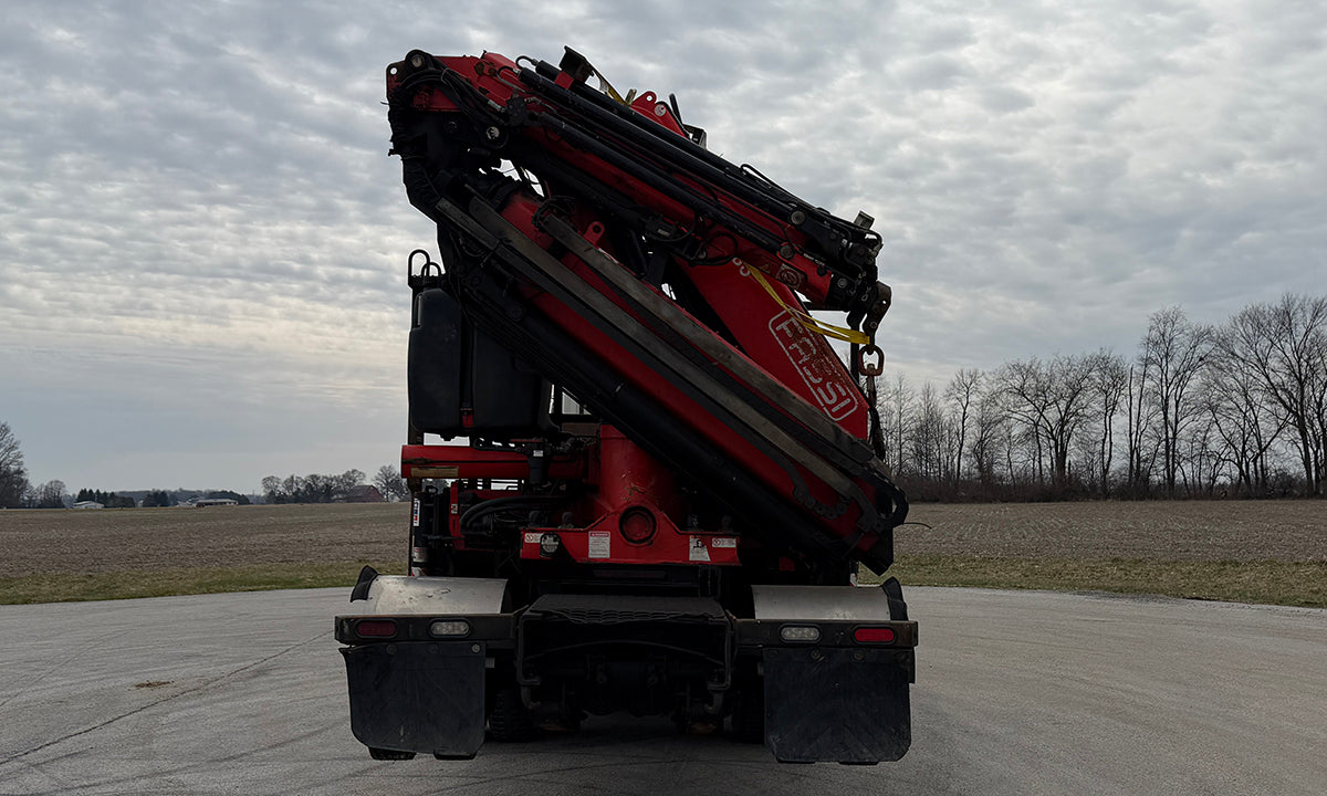 2016 Fassi F385A.2.24 Knuckle Boom Crane Mounted on 2017 Western Star 4700 SB Truck