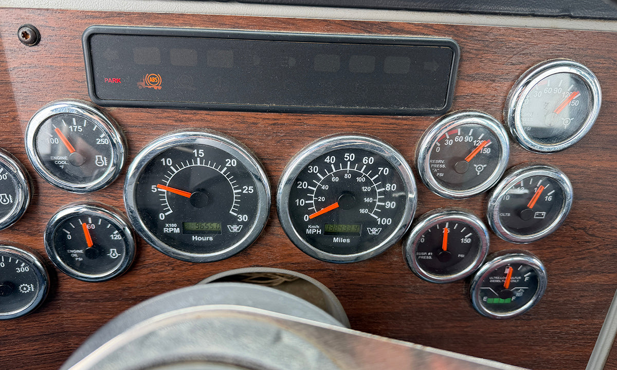 2016 Fassi F385A.2.24 Knuckle Boom Crane Mounted on 2017 Western Star 4700 SB Truck